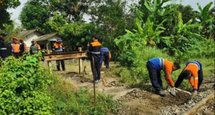 Waspada, Maut Mengintai, Ada Ratusan Perlintasan Sebidang Tidak Terjaga di Wilayah 2 Bandung
