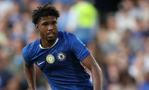 Sepakat dengan Chelsea, Manchester United Punya Rekrutan Kedua: Andrey Santos