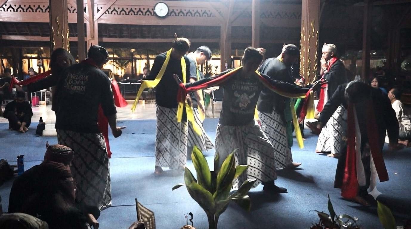 Mengapa Tarawangsa Dianggap Sakral? Ini Sejarah dan Maknanya bagi Masyarakat Sunda
