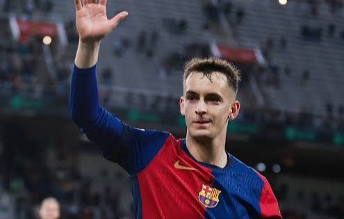 Barcelona Persilakan Gelandang Mudanya Menuju Old Trafford, Maharnya Segini