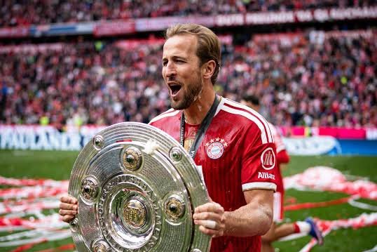Barcelona Mingkem, Harry Kane Tetap Setia Kepada Bayern Muenchen
