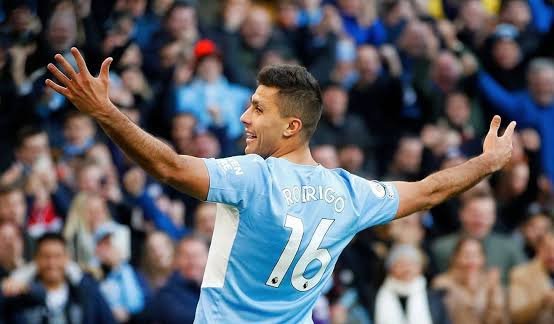 Ditolak Manchester City, Barcelona Belum Nyerah Uber Rodri, Siapkan Penawaran Baru