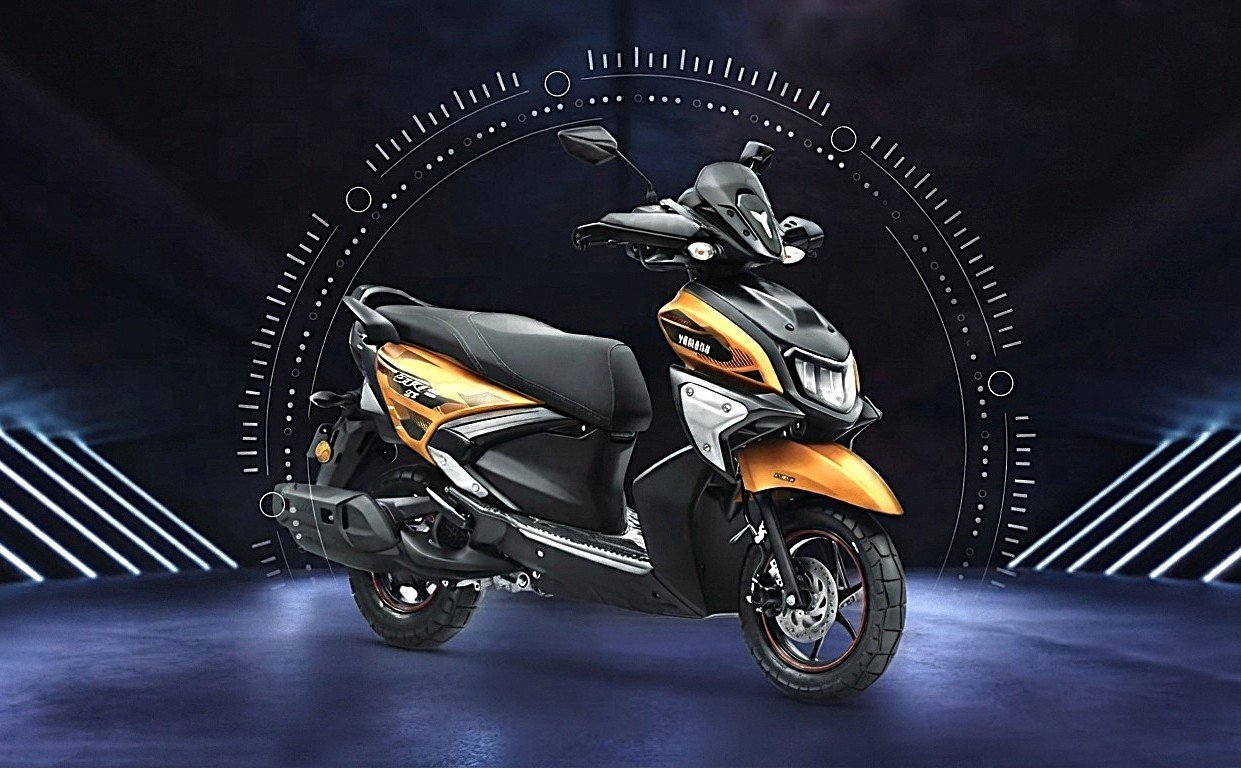 Yamaha RayZR Street Rally 125 Fi Hybrid Makin Canggih, Skutik Ringan Ini Kini Punya Layar TFT dan Navigasi!