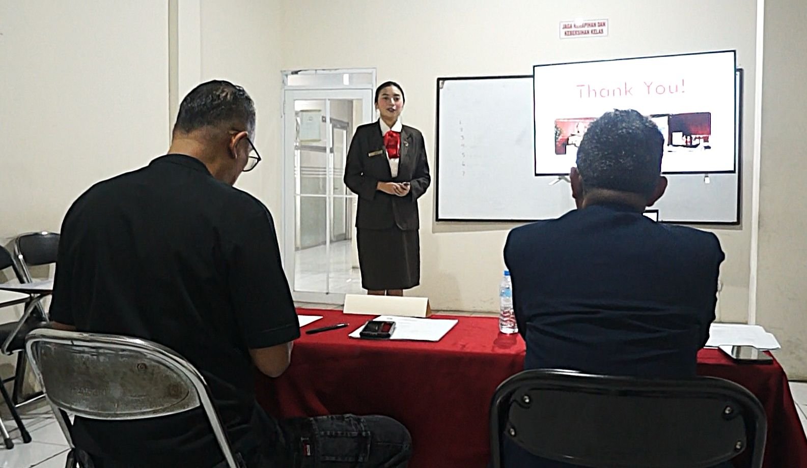 Lulus General Hotel di Lpt-Panghegar Bandung, Sheilla Bidik Karier di Dalam Negeri Sebelum Terbang ke Luar Negeri