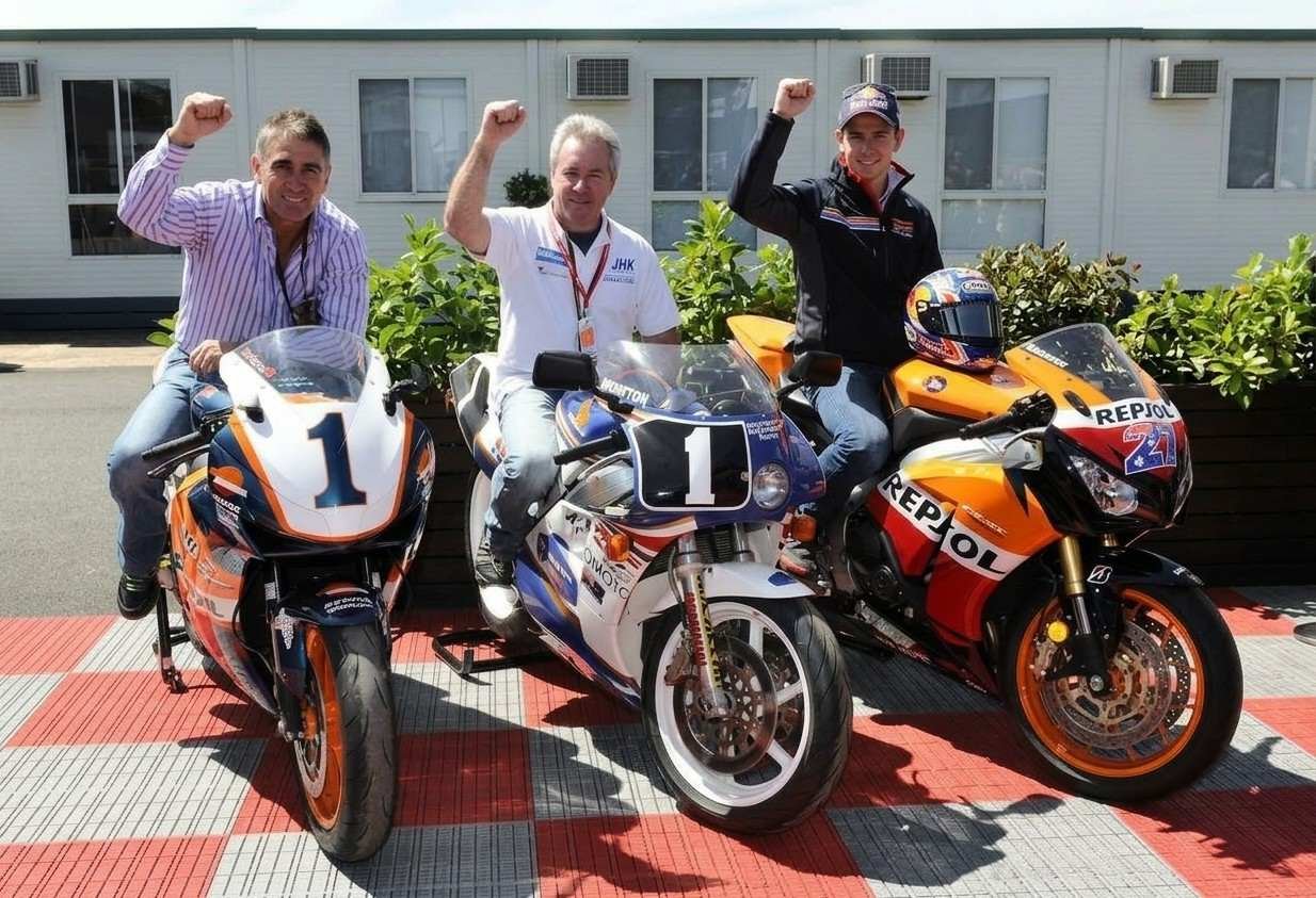 8 Gelar Juara Dunia Kembali Mengaspal! Doohan, Stoner dan Gardner Reuni di Phillip Island