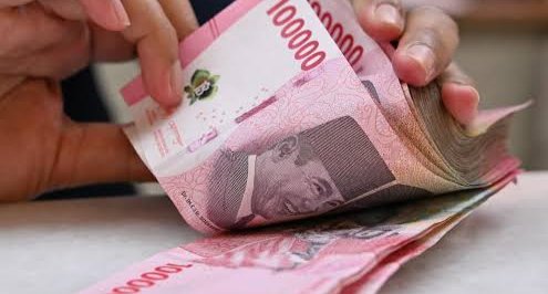 Rupiah Lunglai Lagi, Bergerak Negatif 37 Poin, Jadi Berapa?