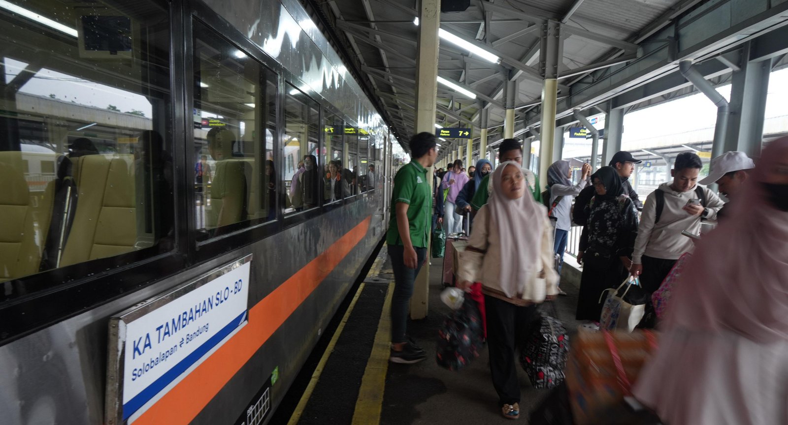 Long Weekend Kenaikan Yesus Kristus: Sebanyak 74 Ribu Lembar Tiket Kereta Ludes Terjual
