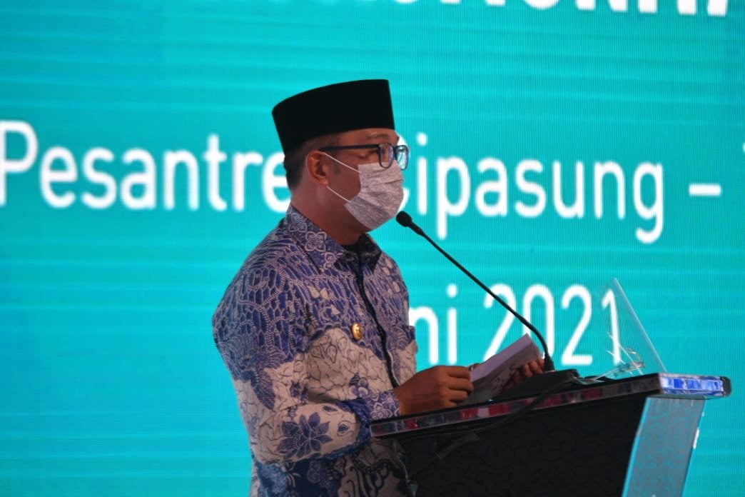 Ridwan Kamil Minta Kiai Ma’ruf Doakan Pak Uu Sembuh COVID-19