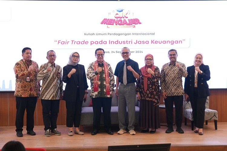 KOMITMEN OJK CIPTAKAN FAIR TRADE PADA INDUSTRI JASA KEUANGAN“OJK Mengajar” di Universitas Padjajaran