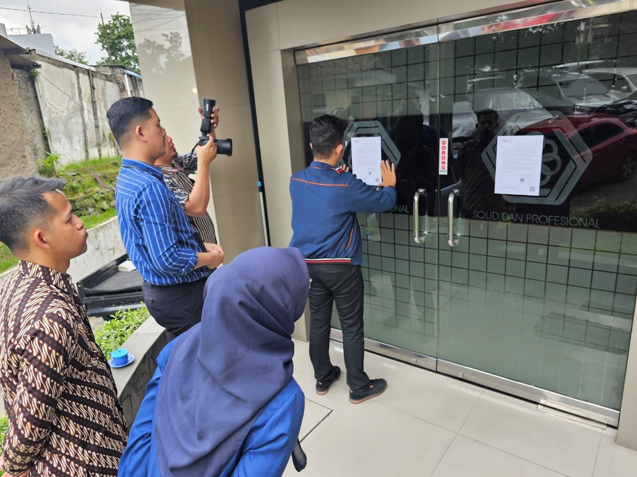 IZIN USAHA PT BANK PERKREDITAN RAKYAT KENCANA DIHENTIKAN, OJK: SUDAH SESUAI ATURAN