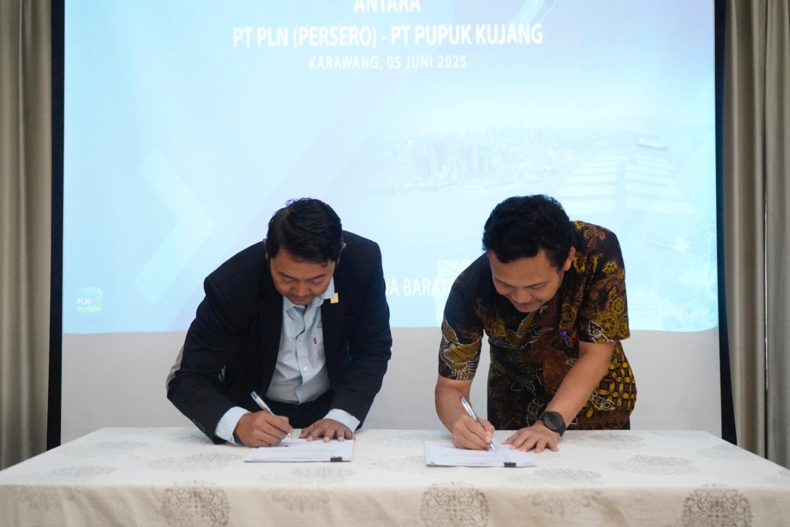 Ternyata, PLN Nimbrung Perkokoh Stabilitas Pangan, Bersinergi dengan Pupuk Kujang Buktinya