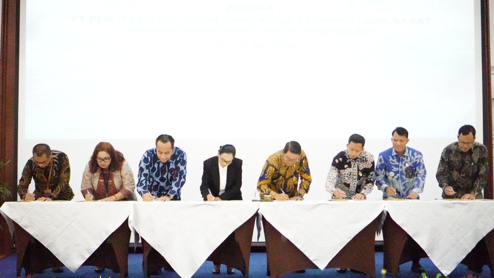 Di Jabar, PLN Punya Cara Sempurnakan dan Perkuat Tata Kelola Serta Integritas: Jabat Erat Kejaksaan Tinggi