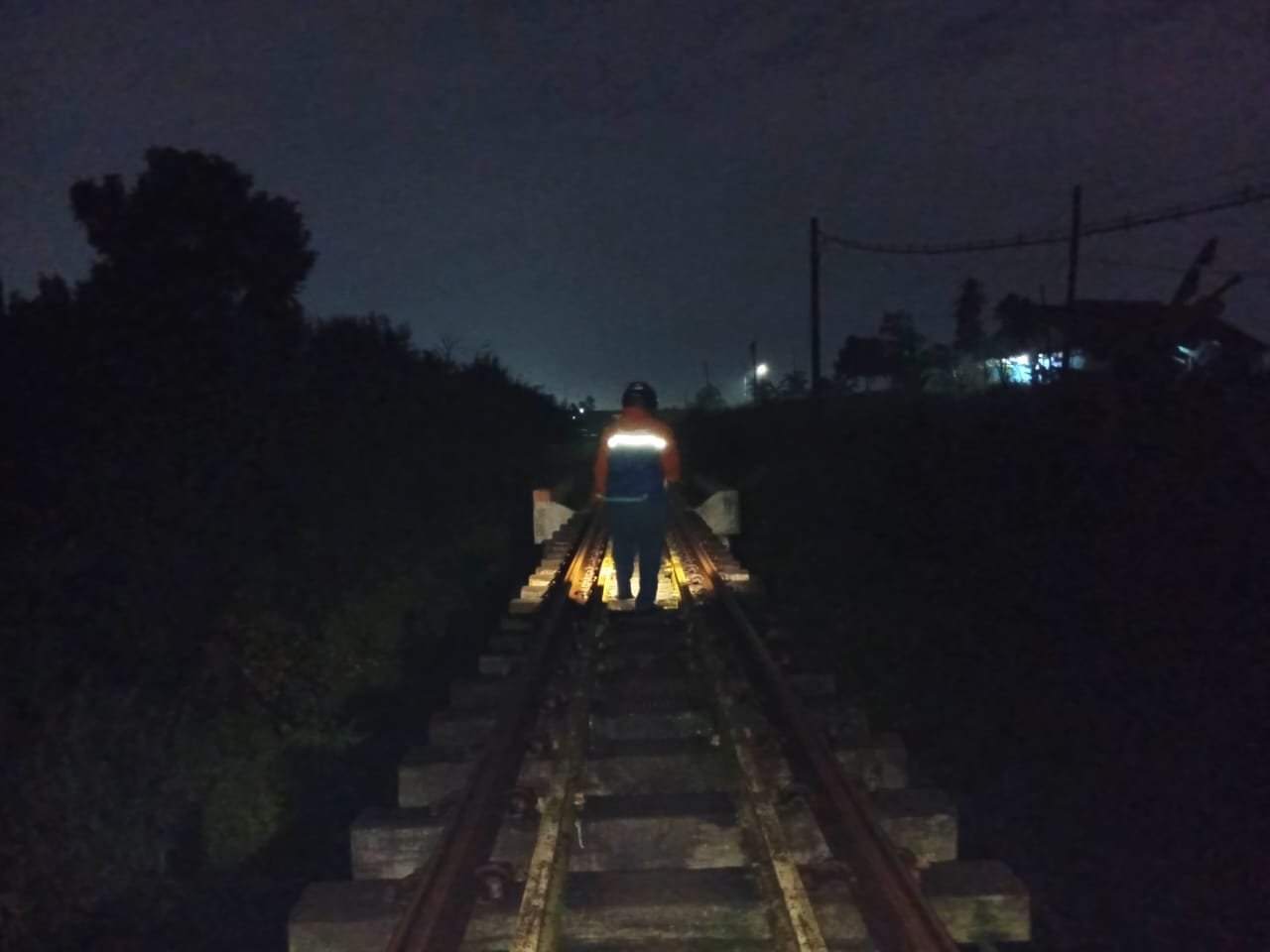 Gempa Bekasi Bikin Empat Perjalanan Kereta Sempat Berhenti, Apa Saja? Begini Penjelasan KAI