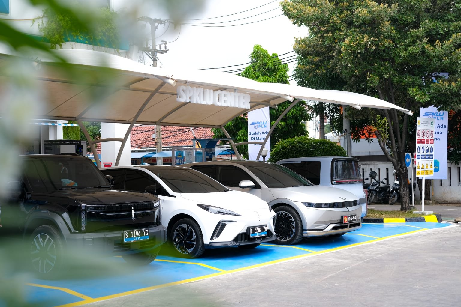 Bukti Begitu Seriusnya PLN Gaspol Ekosistem Kendaraan Listrik: Tambah SPKLU di Jabar, Jumlahnya Jadi Berapa?