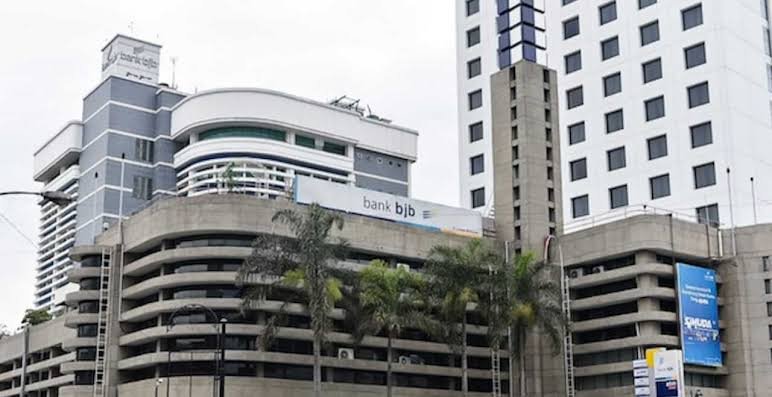 Rupiah Lesu, Mungkinkah Perbankan Alami Rush? OJK Bilang Ini